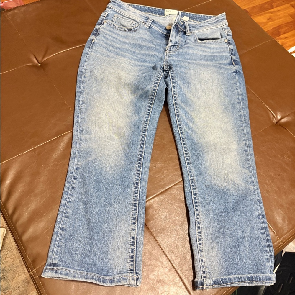 Classic Blue Women's Jeans capris The Buckle BKE size 25